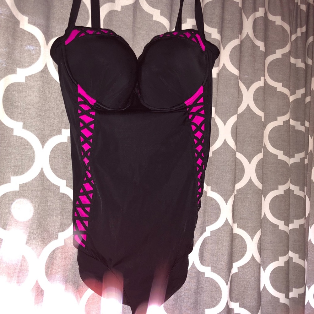 One piece bathing suit